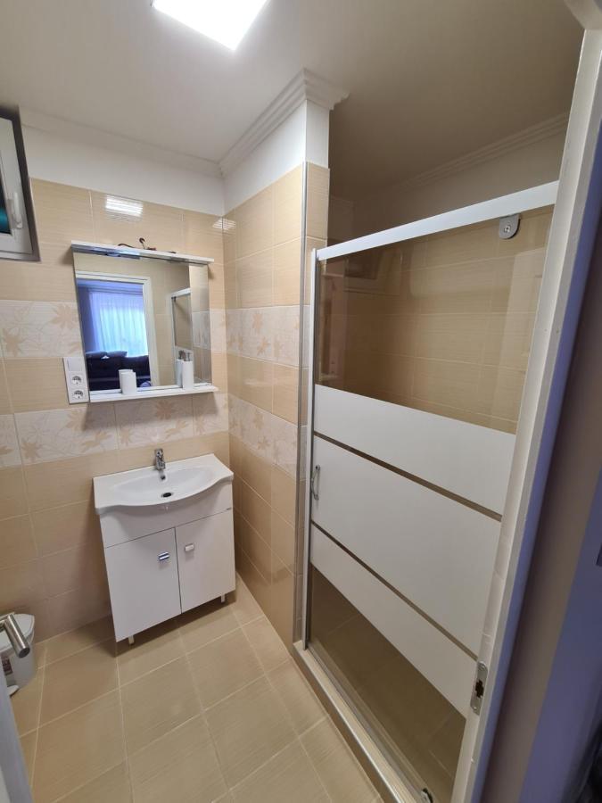 Napfeny Apartman Mako Exterior photo